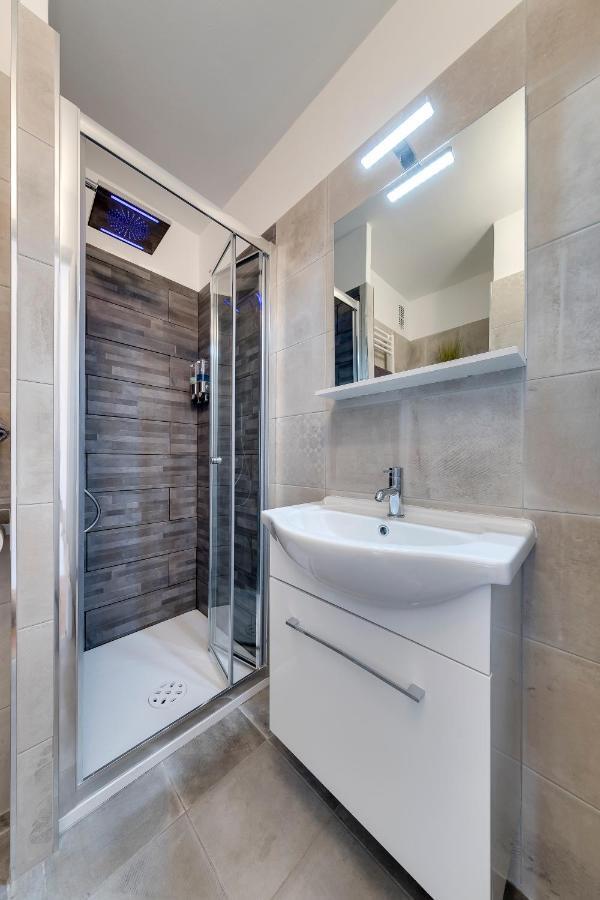 Studio La Plage Roquebrune-Cap-Martin Exterior photo